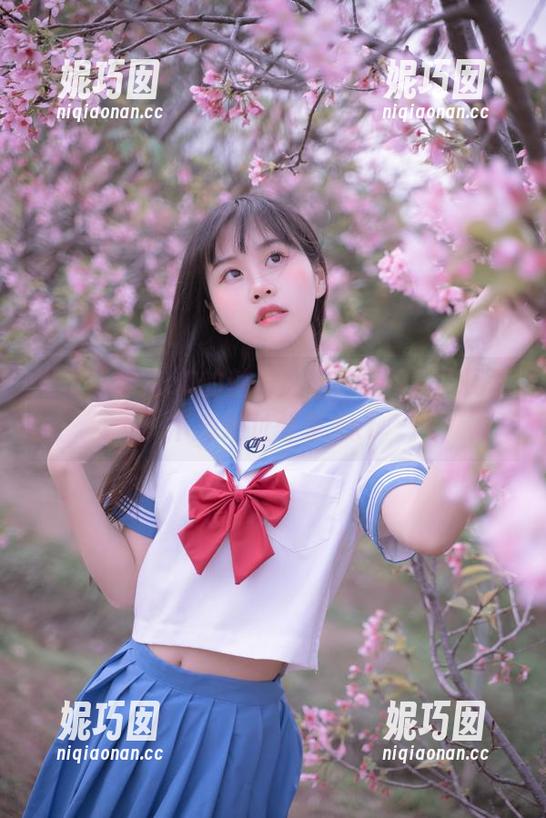 发现萌芽儿o0的魅力之作，灰丝写真网盘下载地址分享.txt
