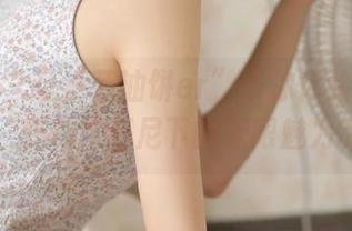 微密圈 – 让“葱油饼er”带你体验定制写真，释放比基尼下的无限魅力.txt