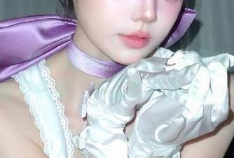 蜜桃社 – 温心怡棉袜写真：无圣光下的温暖与优雅，尽显女神风范.txt
