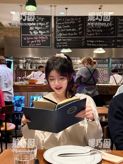蜜桃社 - 细品雪飞的居家世界，带来她最新的图册分享与感悟.txt