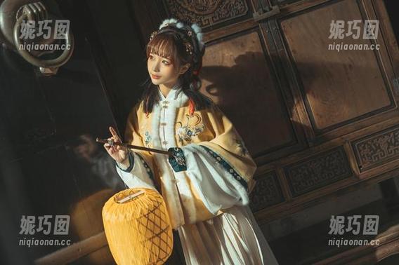 探索蠢沫沫的连体衣艺术，精美图片与原图尽在这里.txt