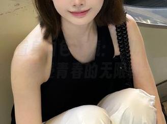 语画界 – 置身白色奇境：玥儿玥er的作品图集，感受青春的无限朝气.txt
