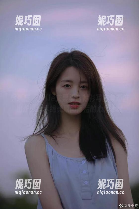 轰趴猫 - Ellie艾栗栗白衬衫写真集新鲜出炉：分享绝美原图背后的心情.txt