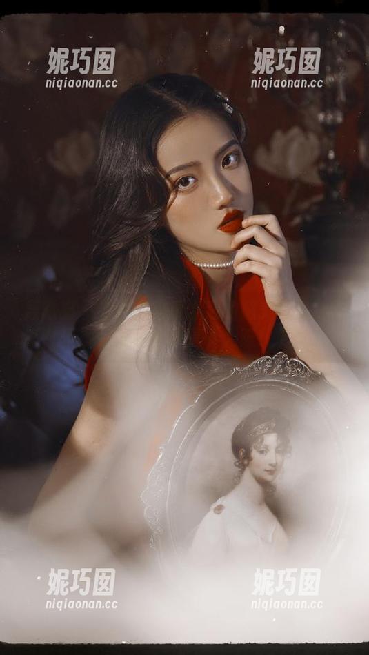 轰趴猫 - 看！陈雅漫学姐的超美写真原图，图集展示她的青春无限！.txt