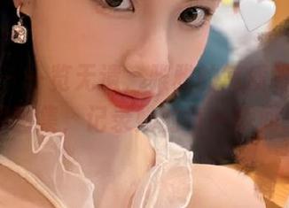 微密圈 – 一览无遗，雅雅的气质呀的私房透明图集，记录她的每一瞬间.txt