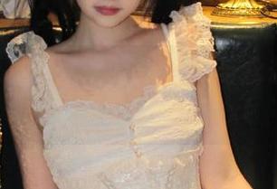 高清壁纸推荐：雪晴Astra与永劫无间-黑胡桃的华丽搭档.txt