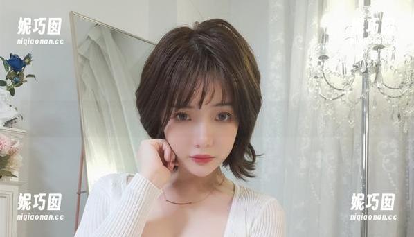 雯妹不讲道理制服风格写真高清合集，壁纸给你无限灵感.txt