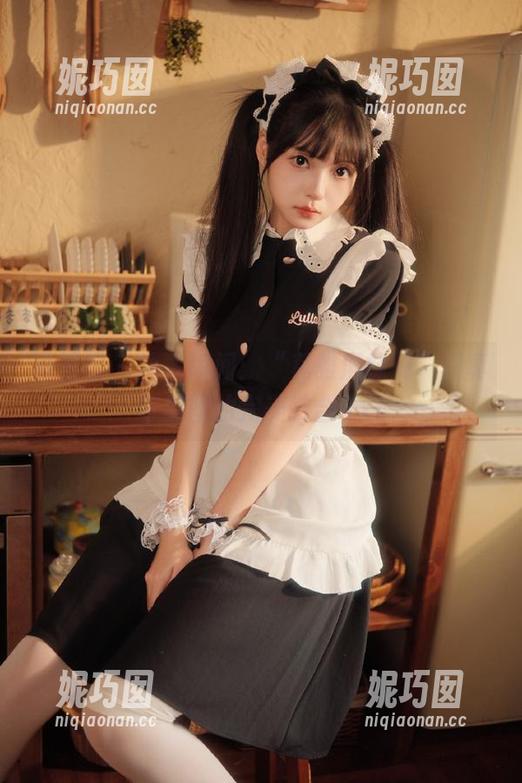 青豆客 - 迷人瞬间：“莫雅淇妹妹”写真与美图的完美结合.txt