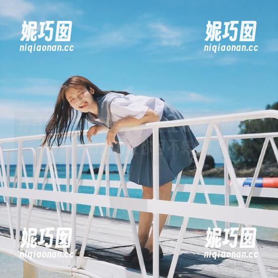 青豆客 - 当‘无圣光’遇上谭晓彤的长腿，套图中的魅力让你目不转睛！.txt