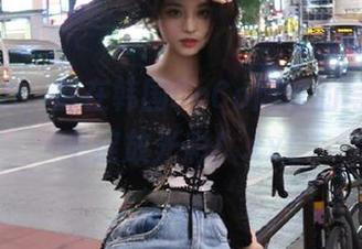 无限魅力，尽在韩国CoCo肉丝的写真精选中绽放光彩！.txt