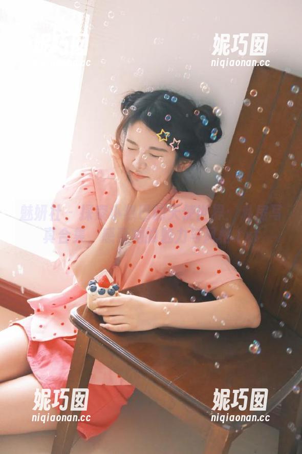 魅妍社 - 探索小热巴的天使世界：私房写真合集，感受她的魅力与风格.txt