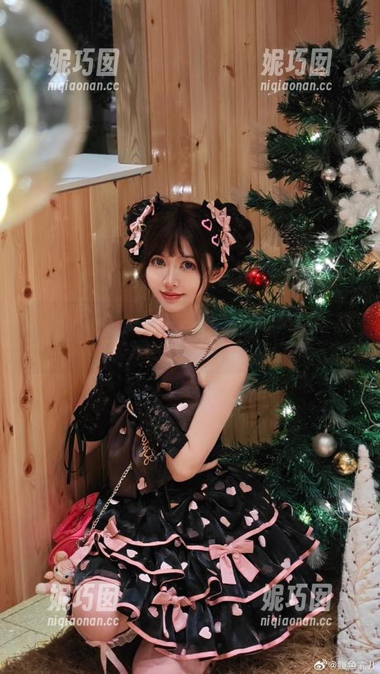 鳗鱼霏儿之普莉露：缤纷写真精选合集，带您领略异域风情.txt