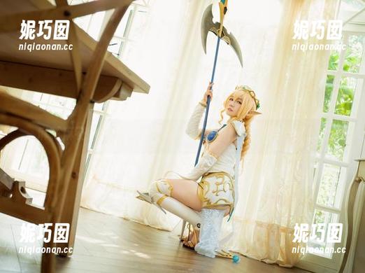 麻花麻花酱私拍图包：居家时光里的秘密与柔情.txt