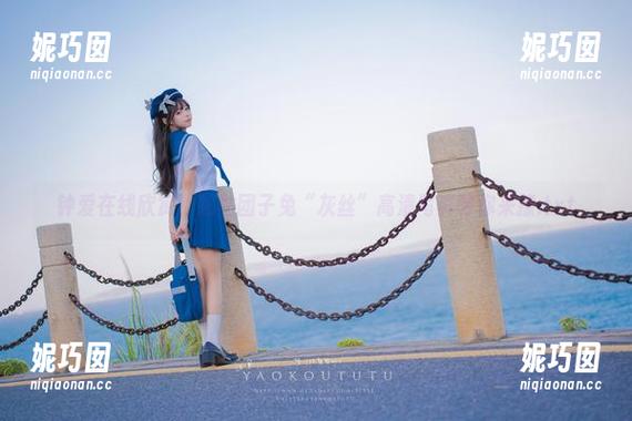 钟爱在线欣赏！黏黏团子兔“灰丝”高清写真等你来撩.txt