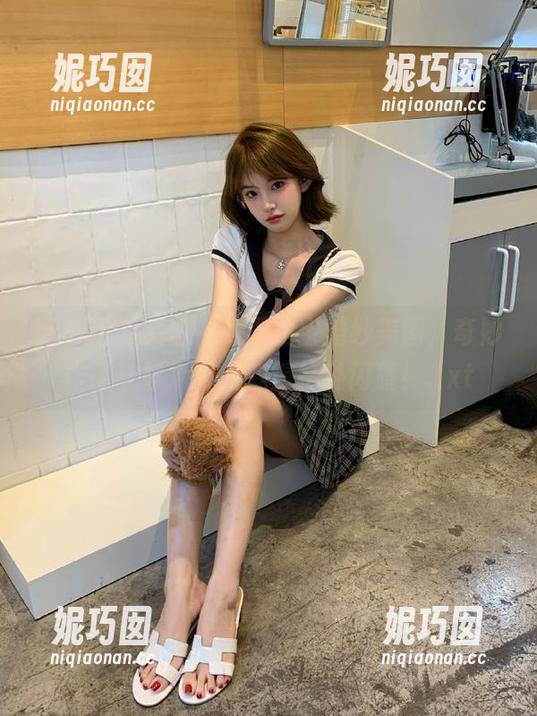 微密圈 - 梦幻中的黑饱宝婚纱美图，奇妙作品让每个瞬间变得格外闪耀！.txt